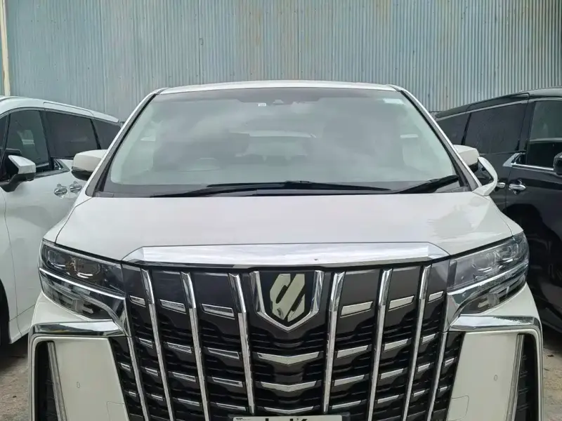 Toyota Alphard, 2018