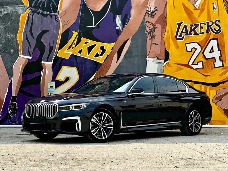 BMW 7 Series, 2022