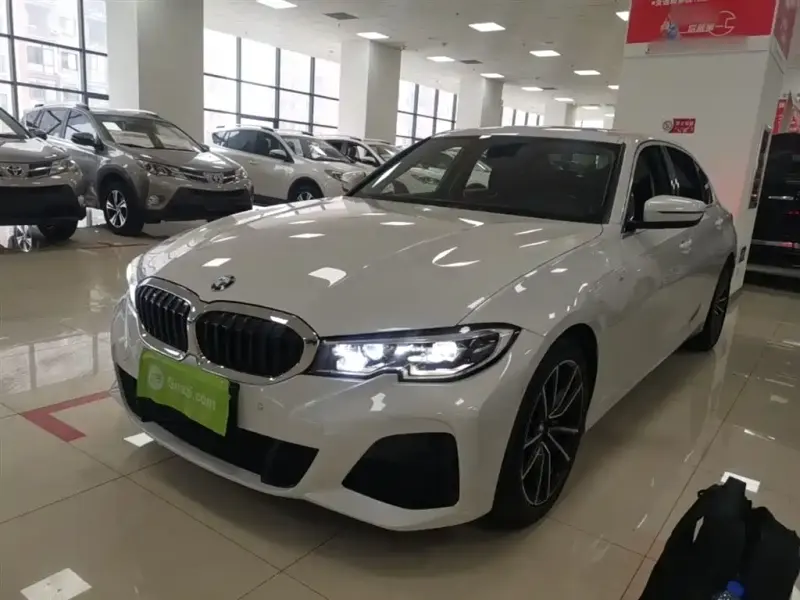 BMW 3 Series, 2021