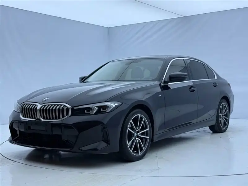 BMW 3 Series, 2023