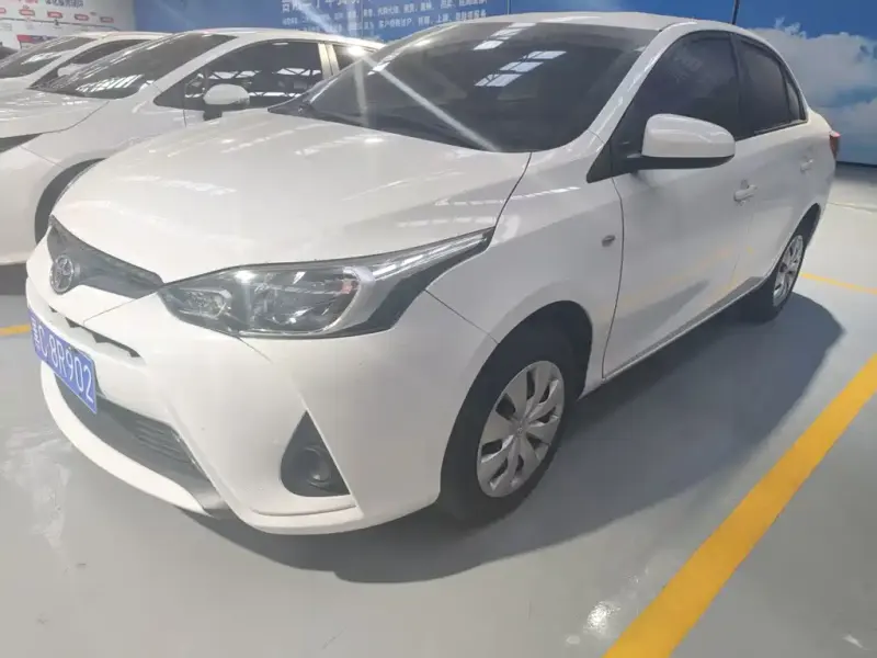 Toyota Yaris L, 2022