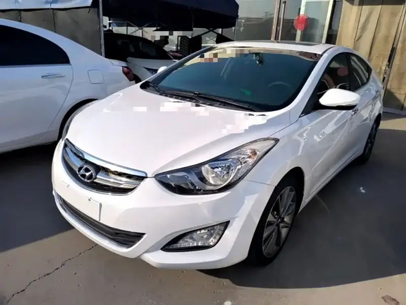 Hyundai Elantra Langdong, 2015