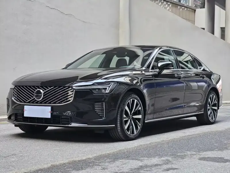 Volvo S90, 2025