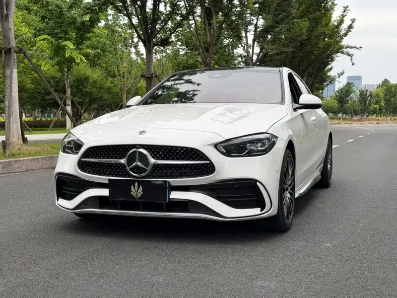 Mercedes-Benz C-Class, 2025