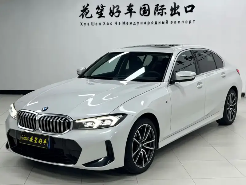 BMW 3 Series, 2022