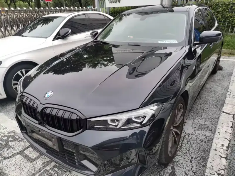 BMW 3 Series, 2023