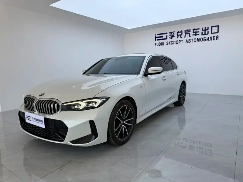 BMW 3 Series, 2023
