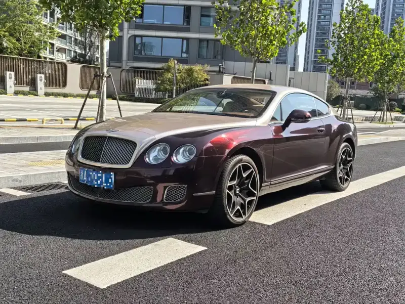 Bentley Continental, 2010