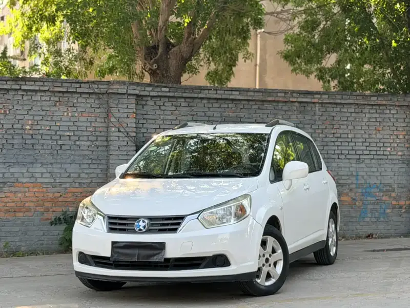 Venucia R50, 2014