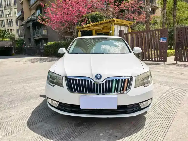 Skoda Superb, 2016