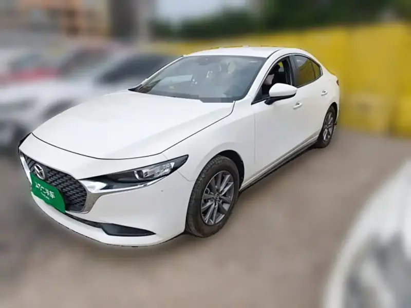 Mazda 3 Axela, 2024