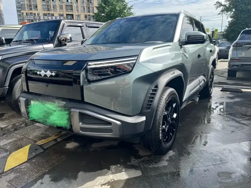 Fang Cheng Bao Titanium 3, 2025