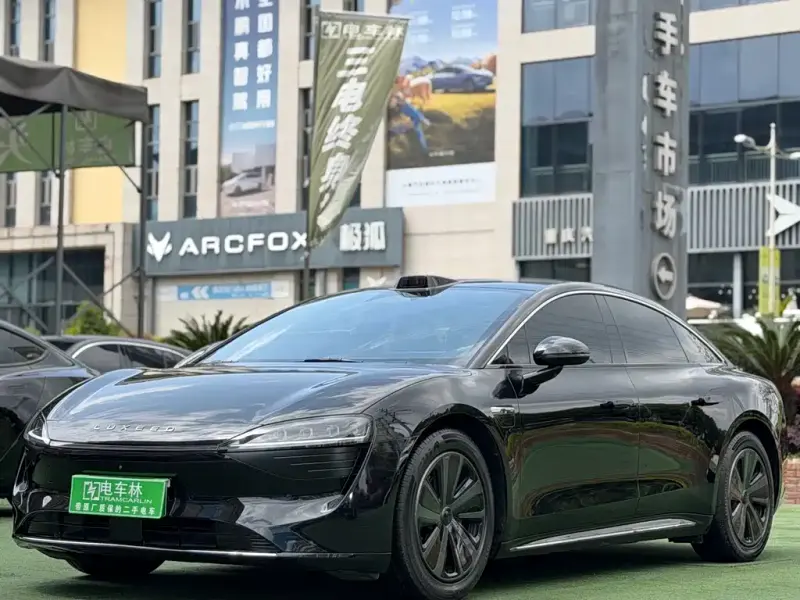 Luxeed Zhijie S7, 2024