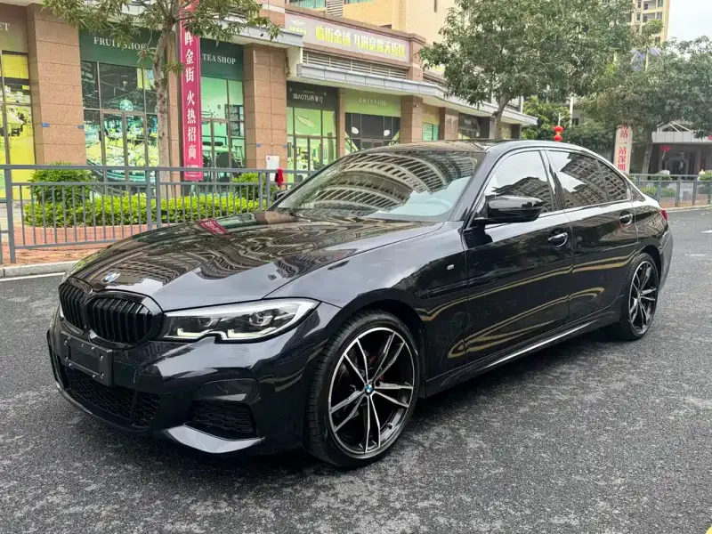 BMW 3 Series, 2021