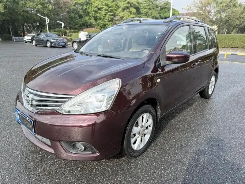 Nissan Livina, 2014