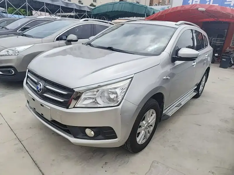 Venucia T70, 2015