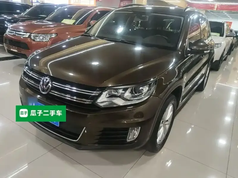 Volkswagen Tiguan, 2018 — фото 1