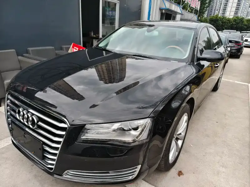 Audi A8, 2014