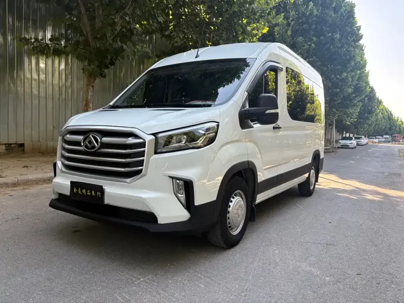 Maxus V90, 2023