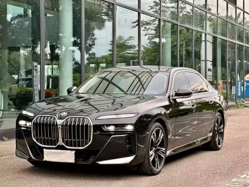 BMW 7 Series, 2023