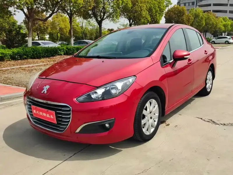 Peugeot 308, 2015