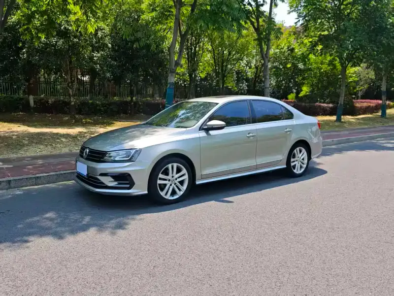 Volkswagen Sagitar, 2018