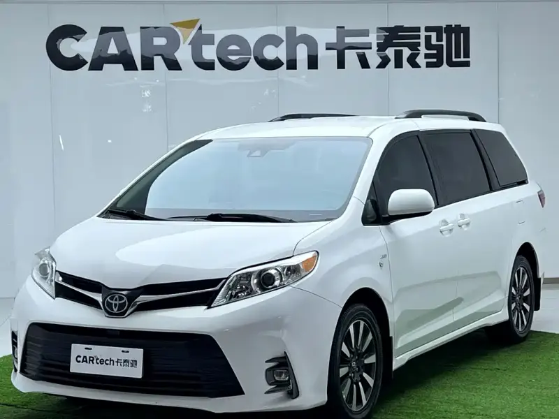 Toyota Sienna, 2019