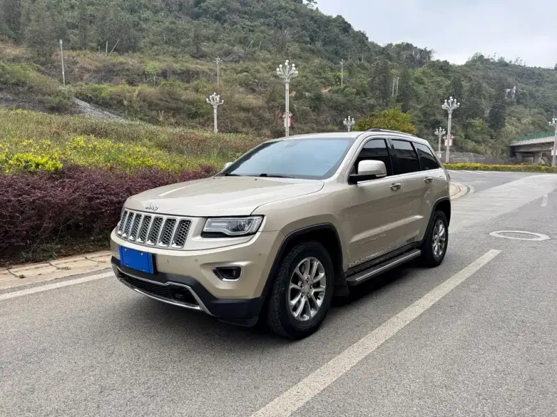 Jeep Grand Cherokee (Import), 2014