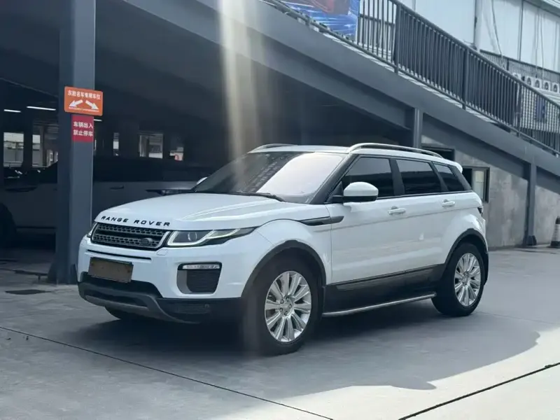 Land Rover Evoque, 2017 — фото 1