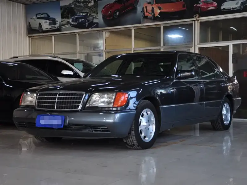 Mercedes-Benz S-Class, 1993