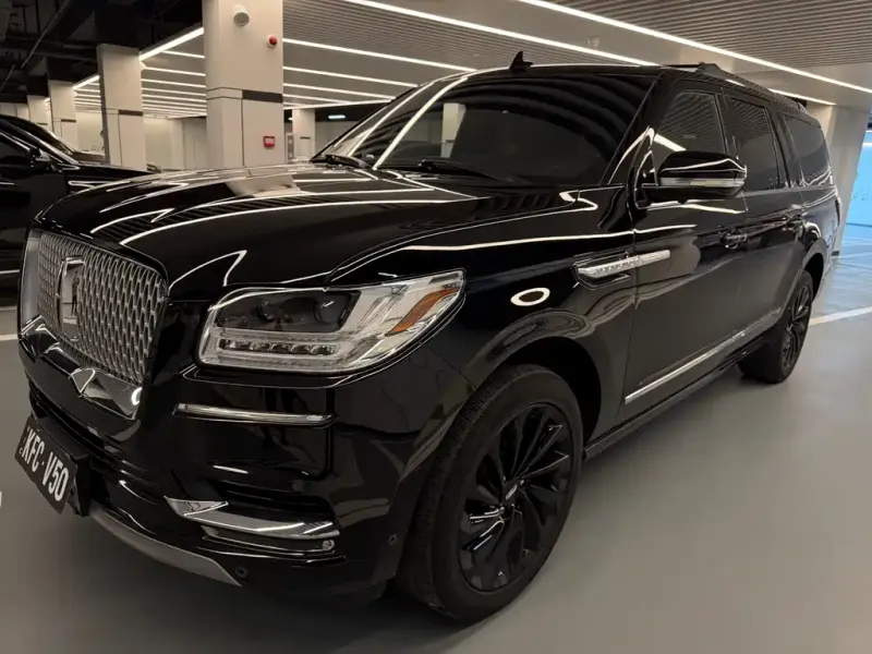 Lincoln Navigator, 2022