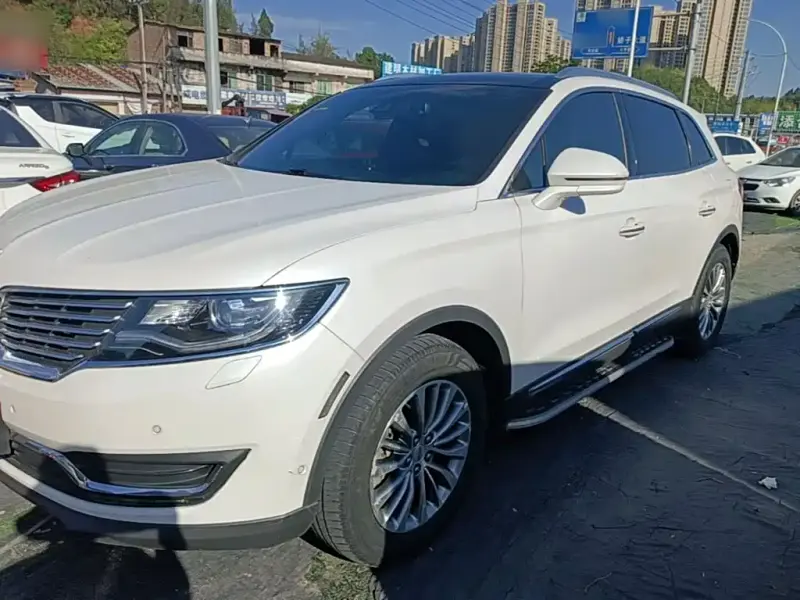 Lincoln MKX, 2016