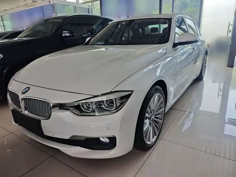 BMW 3 Series, 2018 — фото 1