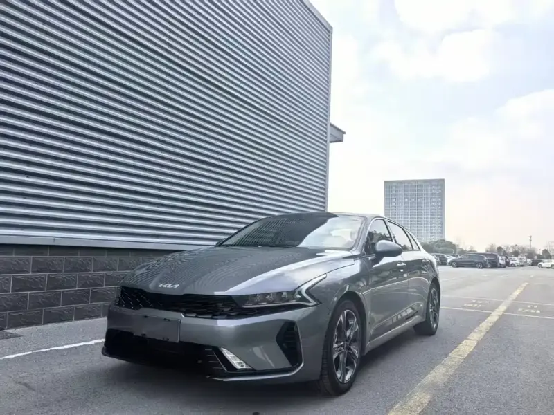 Kia K5, 2024
