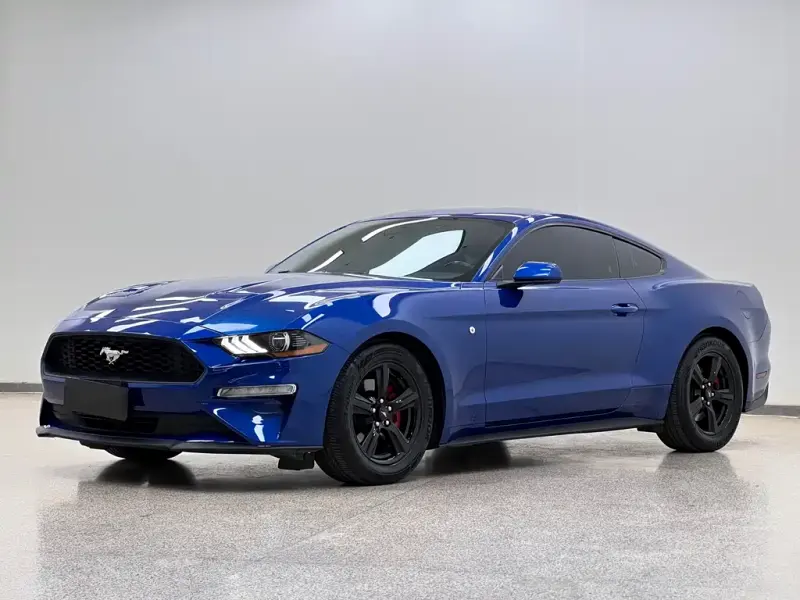 Ford Mustang, 2020