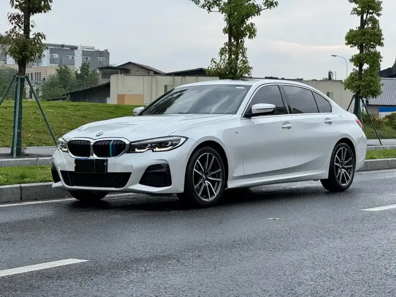 BMW 3 Series, 2020
