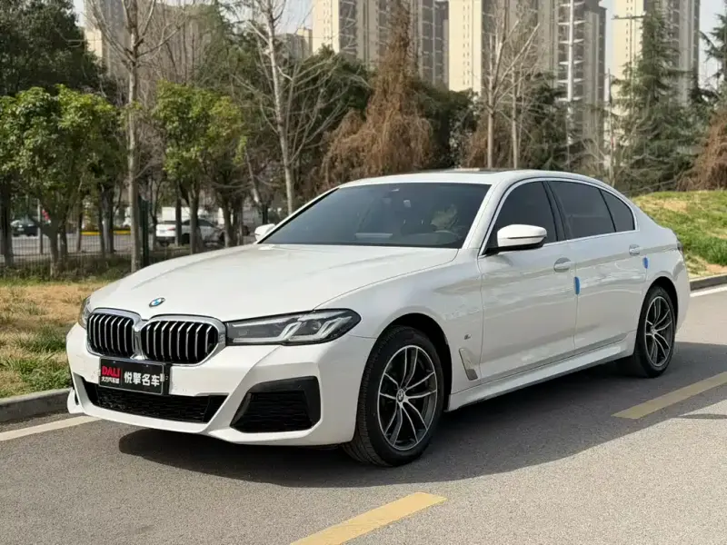 BMW 5 Series, 2022