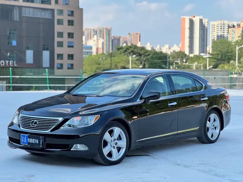 Lexus LS, 2007