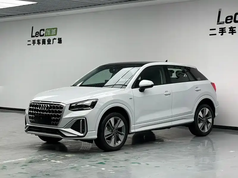 Audi Q2L, 2026