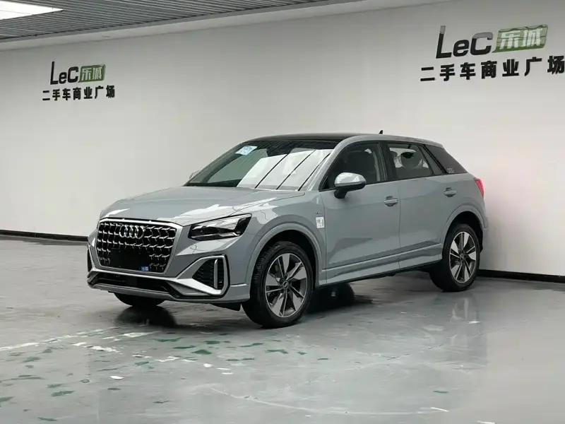 Audi Q2L, 2026
