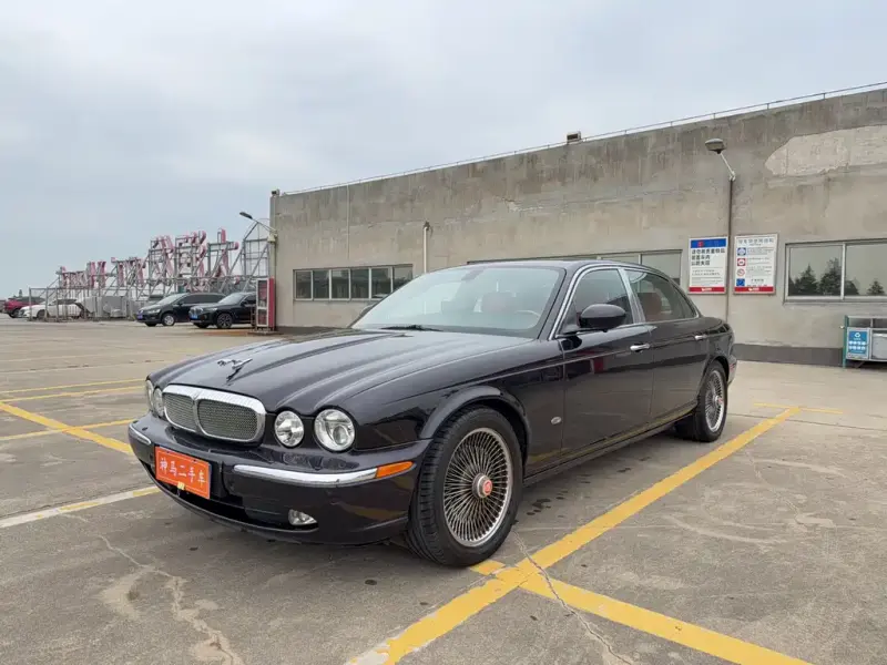 Jaguar XJ, 2007