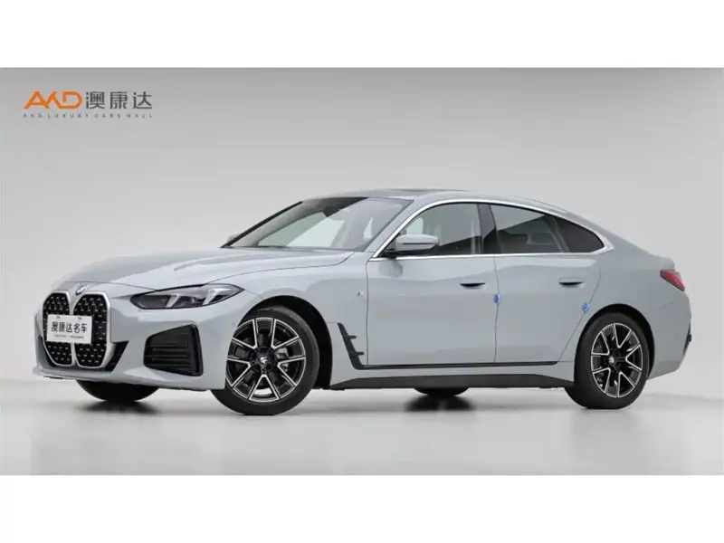 BMW 4 Series, 2025