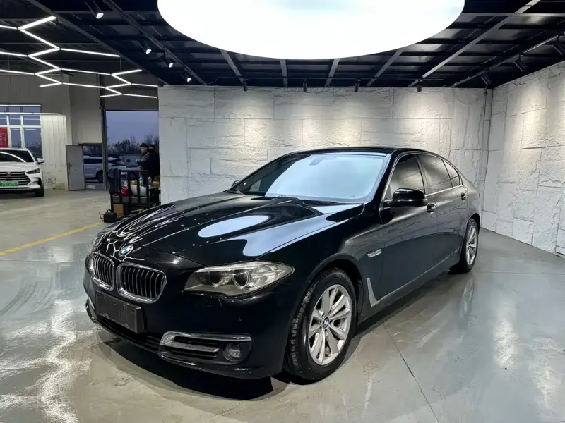 BMW 5 Series, 2015