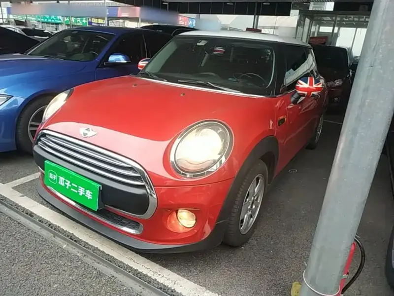 MINI Mini, 2015