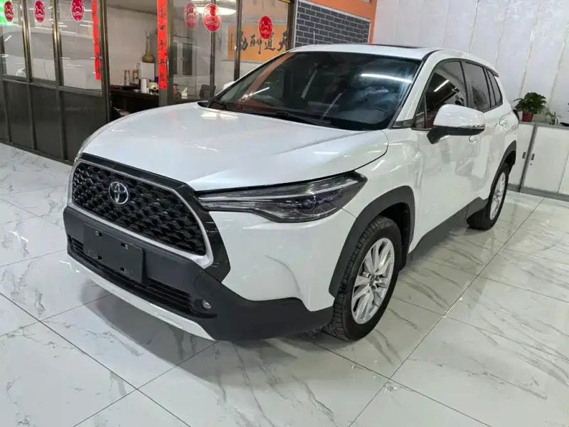 Toyota Corolla Cross Toyota Corolla Cross 2022 2.0L Luxury Edition, 2022 — фото 1