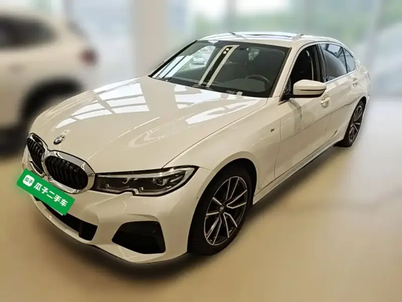 BMW 3 Series, 2021