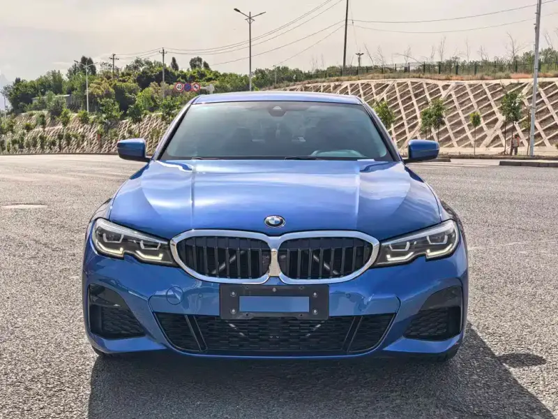 BMW 3 Series, 2021