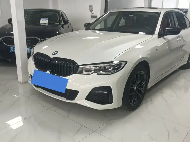 BMW 3 Series, 2022