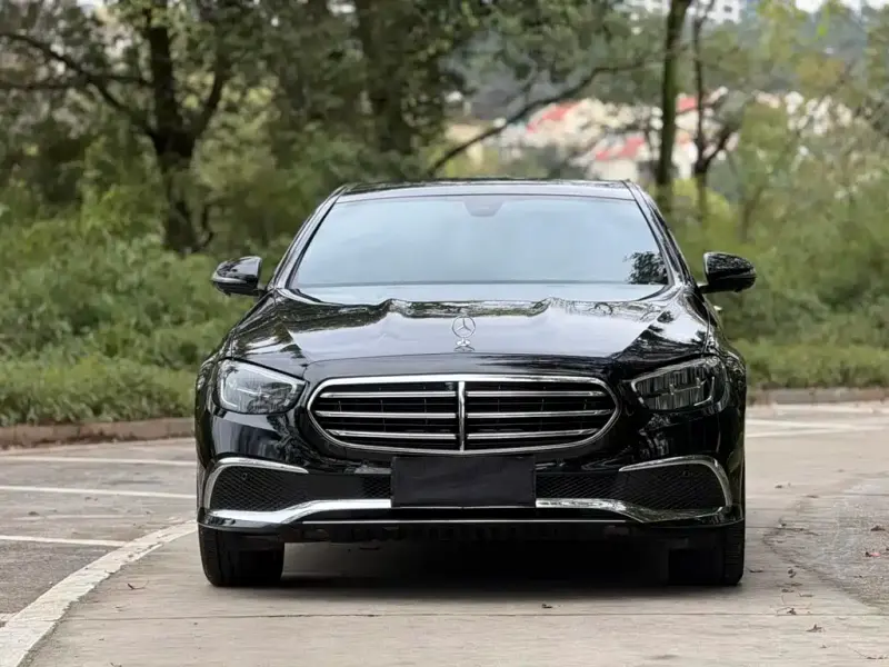 Mercedes-Benz E-Class, 2022