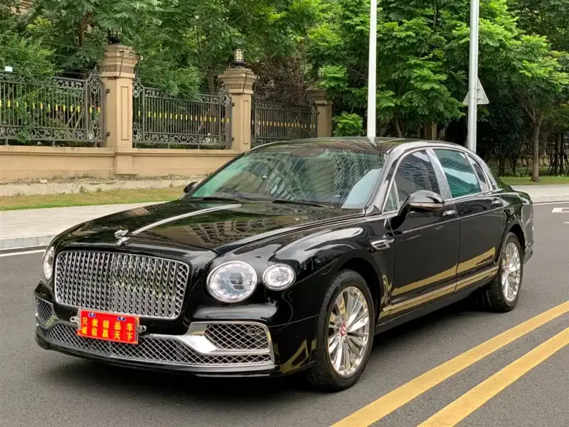 Bentley Flying Spur, 2010